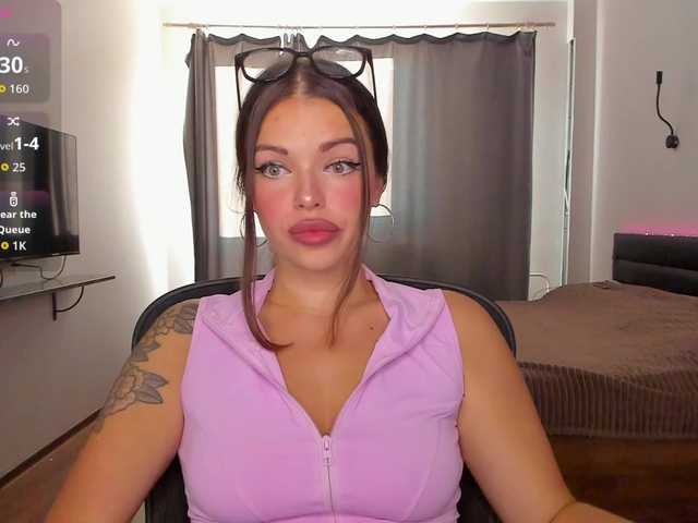 Kinkich live cam on BongaCams