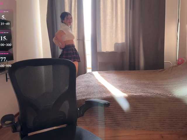 Kinkich live webcam show