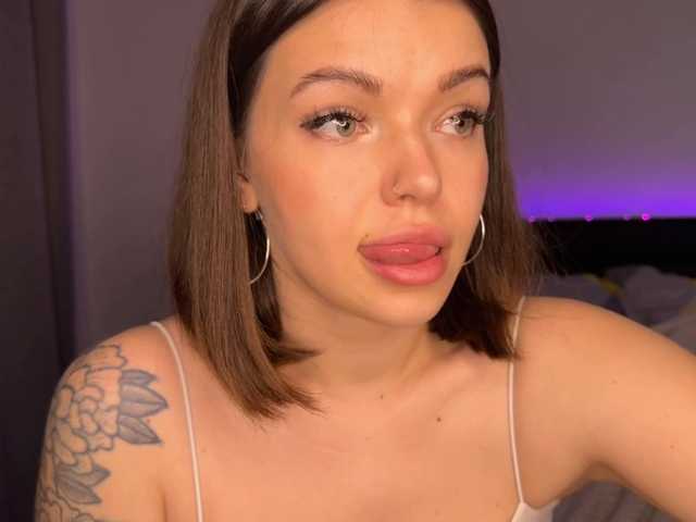 Kinkich live cam on BongaCams