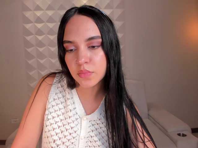 AmaraCollins live cam on BongaCams