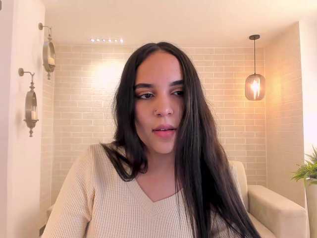 AmaraCollins live cam on BongaCams