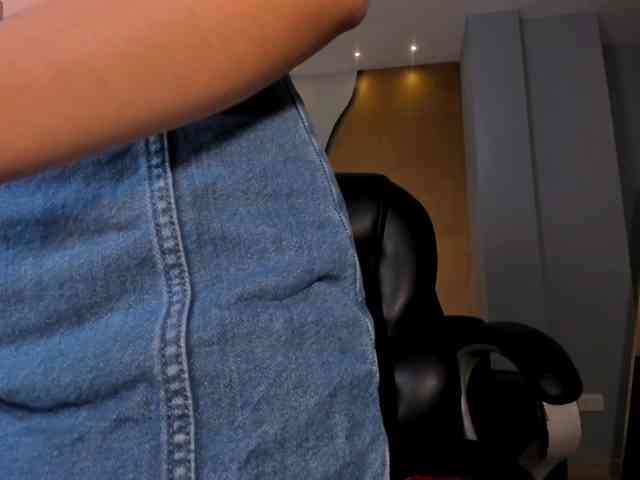 AmaraCollins webcam