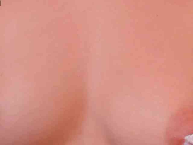 AmaraCollins webcam