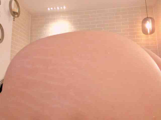 AmaraCollins webcam