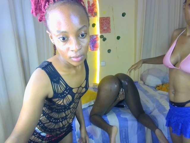 AfricansDoItBetter live cam on BongaCams