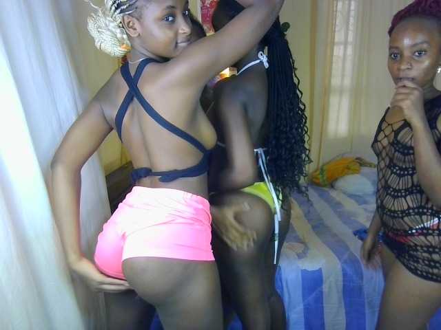 AfricansDoItBetter live cam on BongaCams