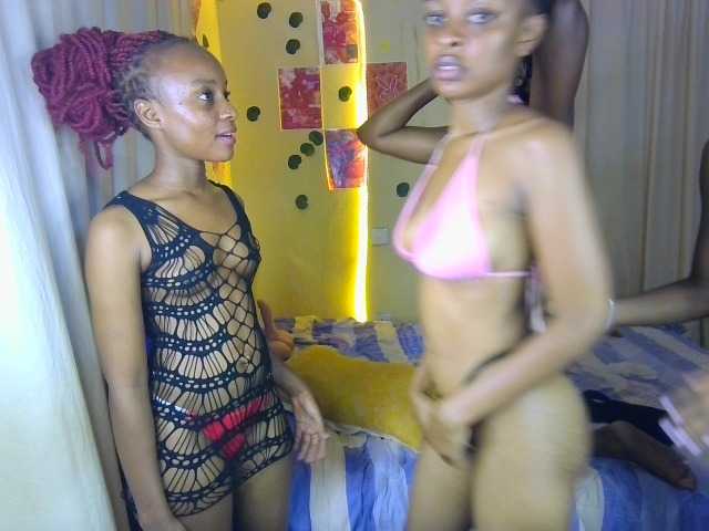 AfricansDoItBetter live cam on BongaCams