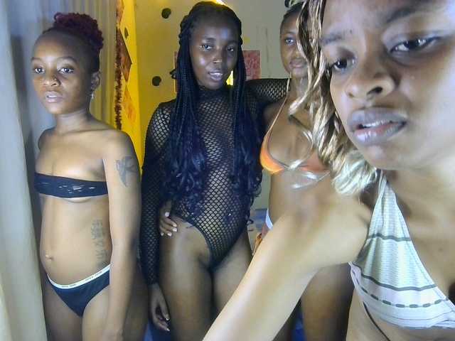 AfricansDoItBetter live cam on BongaCams