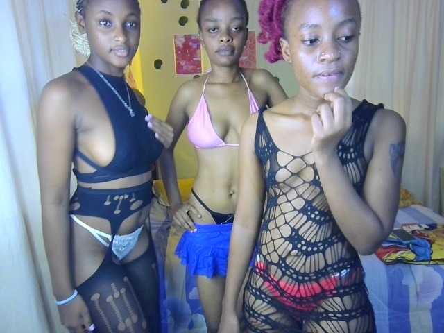 AfricansDoItBetter live cam on BongaCams