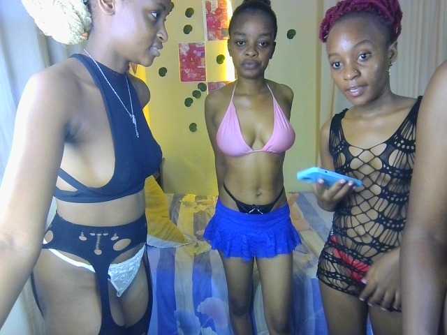 AfricansDoItBetter live cam on BongaCams