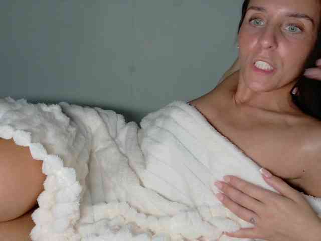 itsmissalex webcam