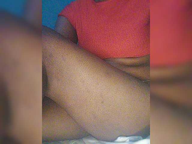 Bluemee live cam on BongaCams