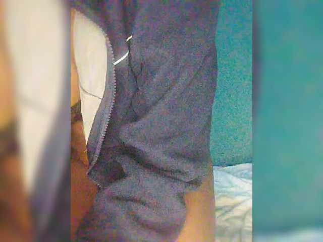 Bluemee live cam on BongaCams