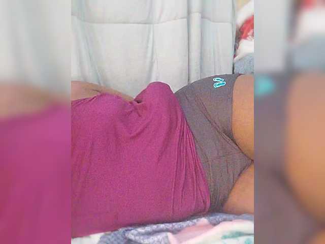 Bluemee live cam on BongaCams