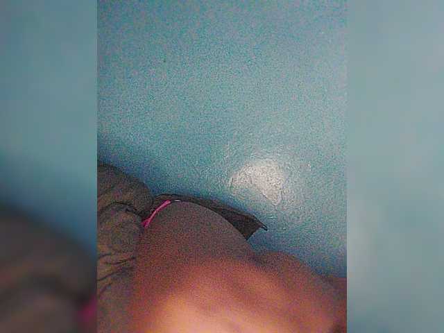 Bluemee live cam on BongaCams