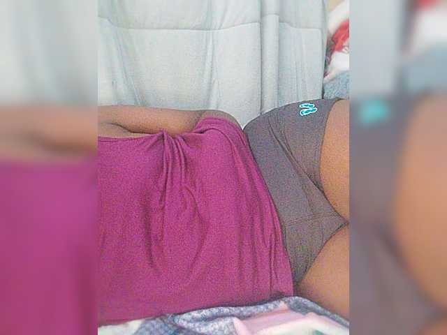 Bluemee live cam on BongaCams