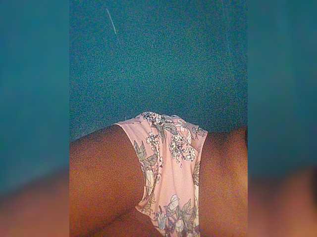 Bluemee live cam on BongaCams