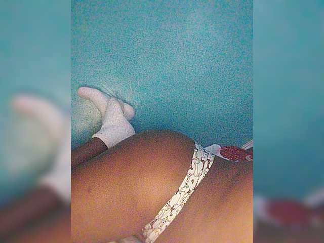 Bluemee live cam on BongaCams