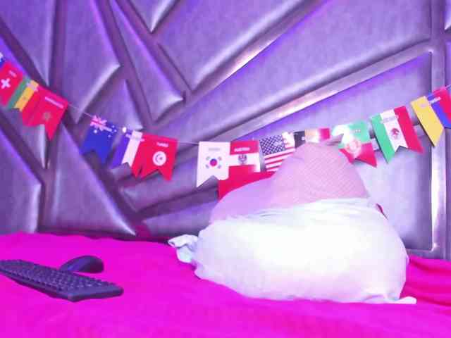 Tessa-Royce webcam