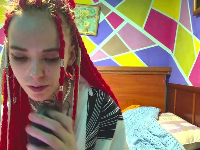 KuklaBraatz live cam on BongaCams