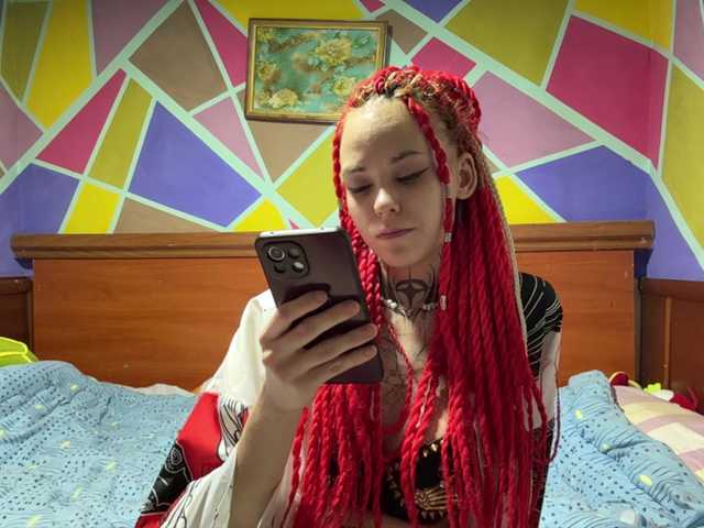 KuklaBraatz live cam on BongaCams