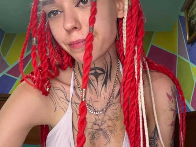 KuklaBraatz live cam on BongaCams