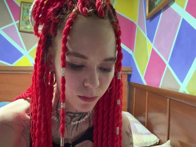 KuklaBraatz live cam on BongaCams