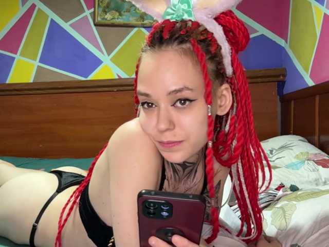 KuklaBraatz live cam on BongaCams
