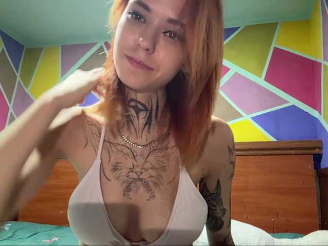 KuklaBraatz live cam on BongaCams