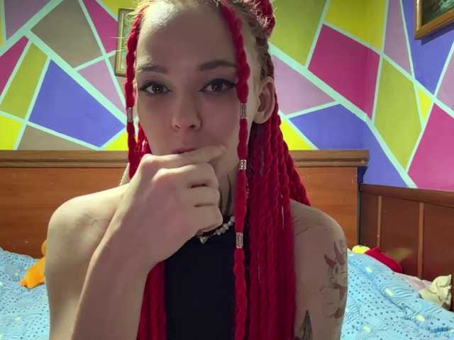 KuklaBraatz live cam on BongaCams