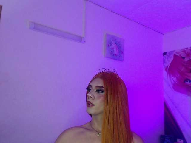 AudreyParkers live cam