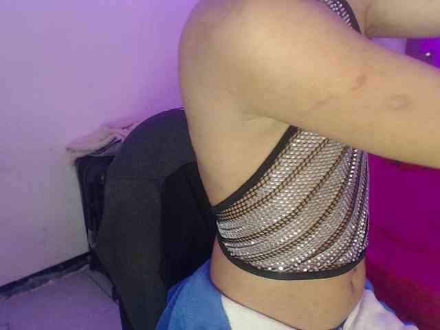 AudreyParkers Sex Cam Show