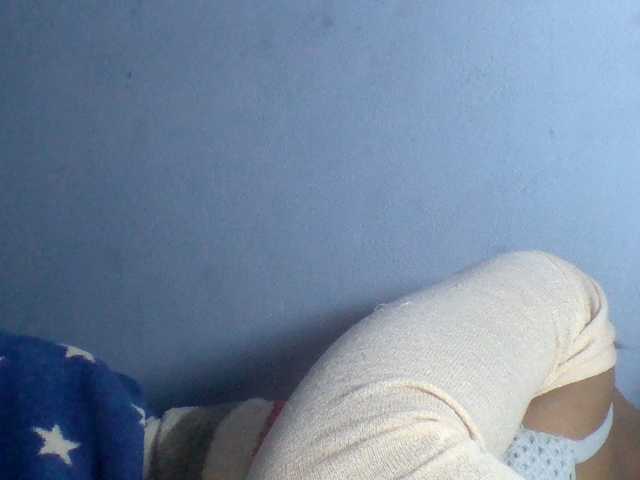 Rema-2 live cam on BongaCams
