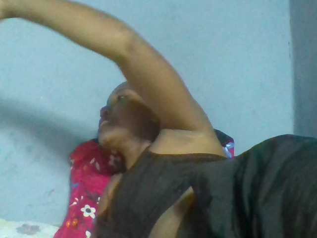 Rema-2, en directo ahora en BongaCams