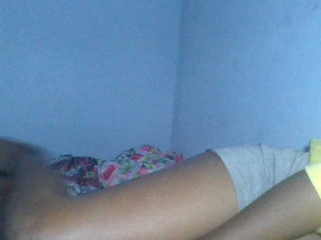 Rema-2 live cam pe BongaCams