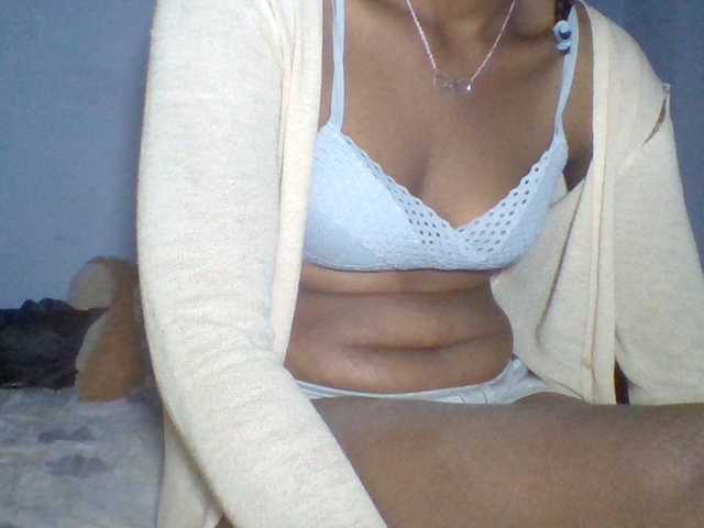 rema-2 live sex show