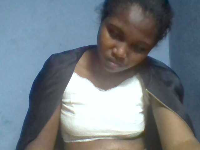 Rema-2, en directo ahora en BongaCams