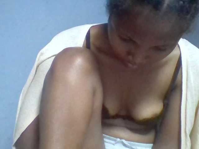 Rema-2 live cam preview