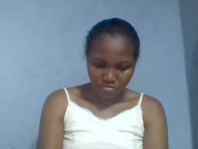 Rema-2 live cam on BongaCams