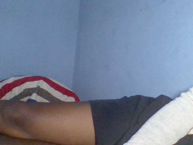 Rema-2 live cam on BongaCams