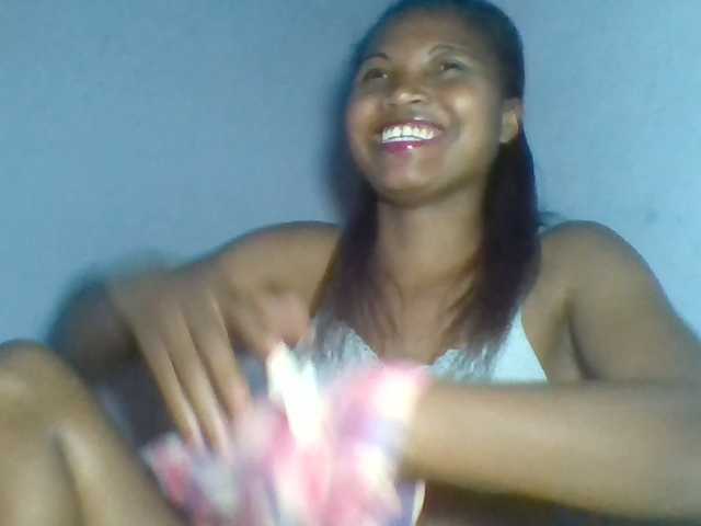Rema-2 live webcam show