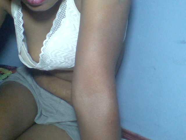 rema-2 live sex show