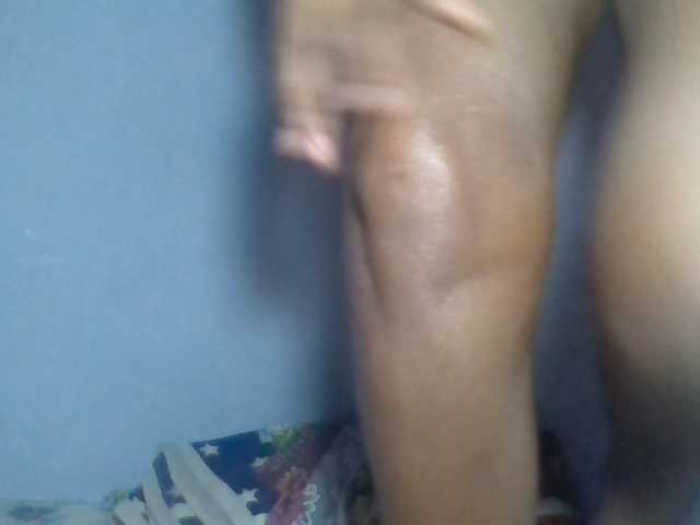 Rema-2 live cam on BongaCams