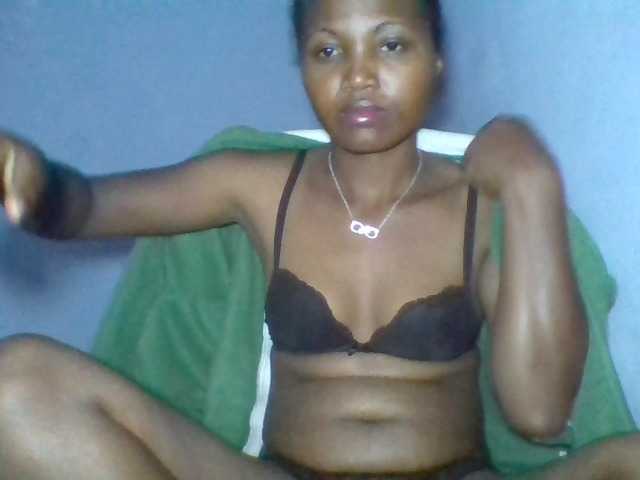 rema-2 live sex show