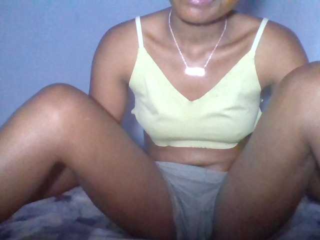 rema-2 live sex show