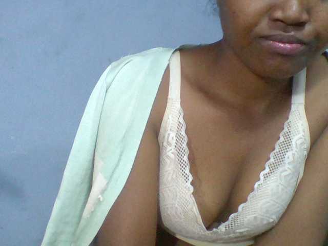 Rema-2 live cam preview