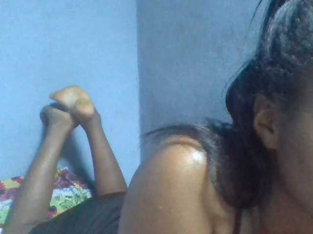 Rema-2, en directo ahora en BongaCams