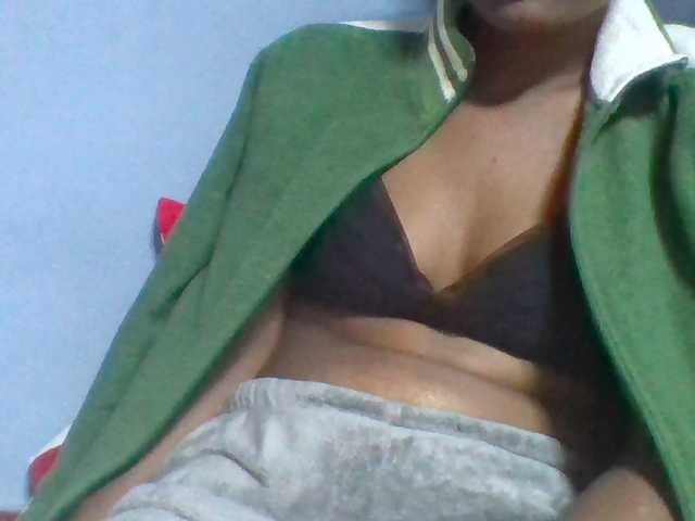 Camgirl Rema-2 sur Bongacams
