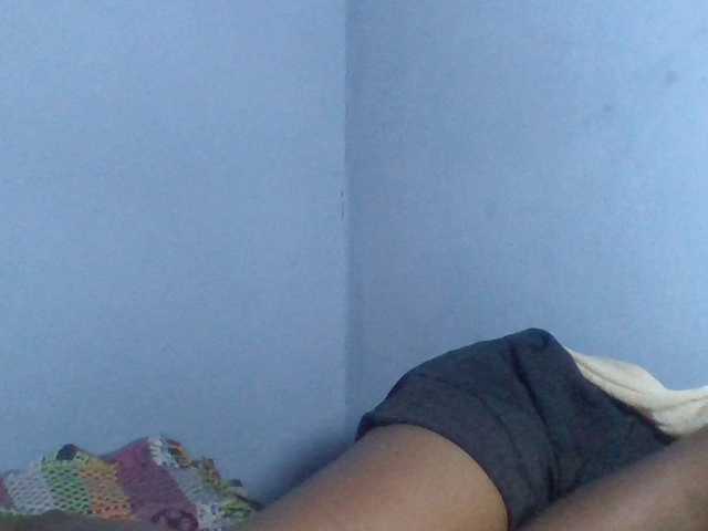 Rema-2 live webcam show