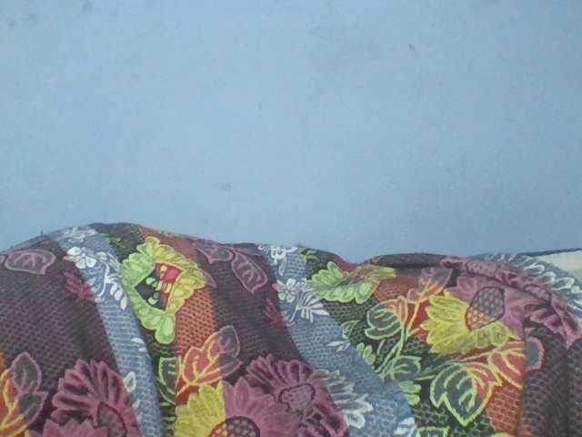 Rema-2 live webcam show